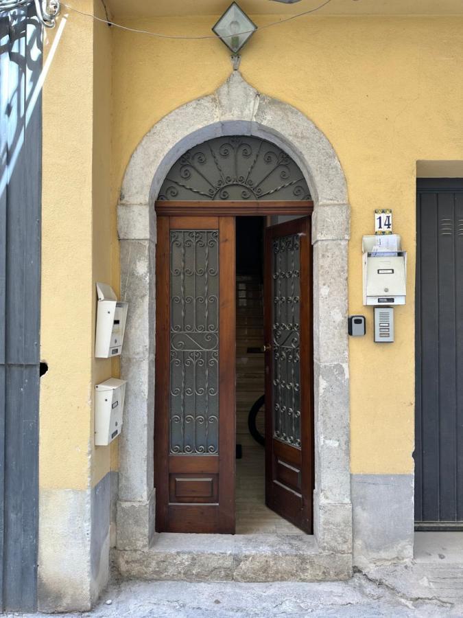 Monte Tauro Apartment 陶尔米纳 外观 照片